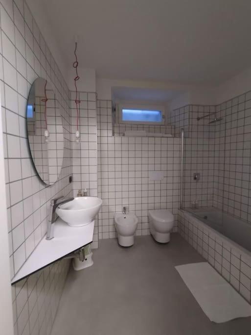 The Garden House Apartment Como Luaran gambar