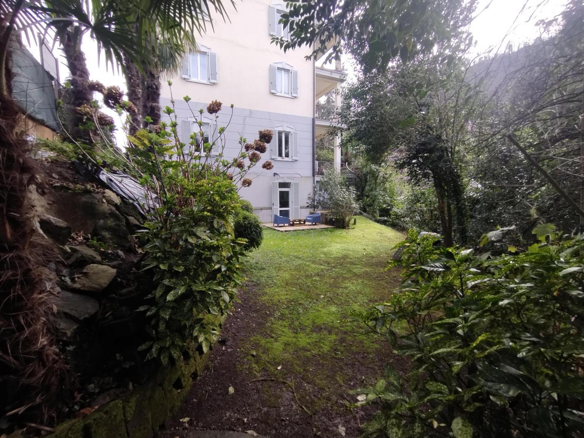 The Garden House Apartment Como Luaran gambar